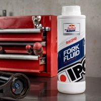 IPONE ulje za vile Fork Fluid Racing 3 – 1L - Слика 2